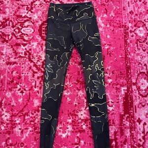 Noli Gold Foil Camo Active Leggings